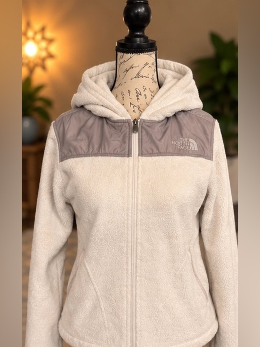 The North Face Cream Sherpa Fleece Hooded Full Zip Jacket Women’s M